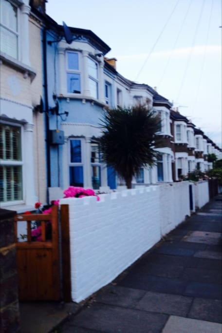 Charming English Style Studio Flat London Exterior photo